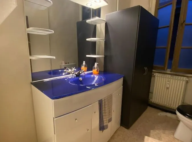 Emplacement Ideal : Studio Au Coeur De Disponible En Location Appartamento