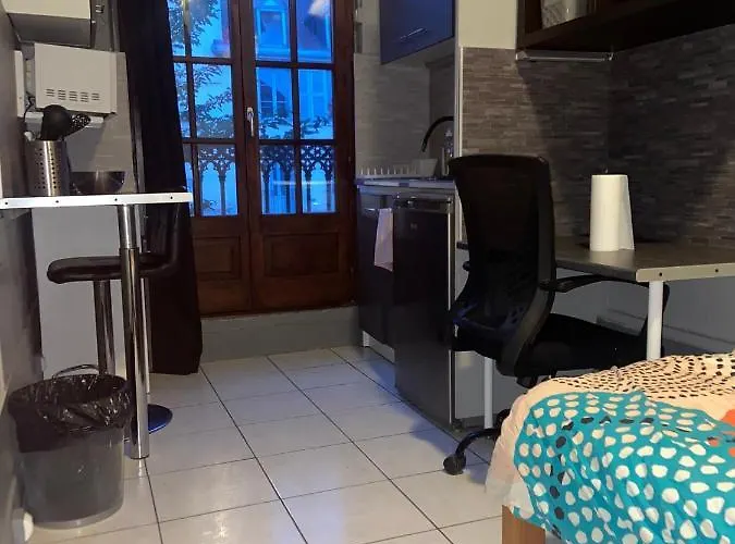 公寓 Emplacement Ideal : Studio Au Coeur De Disponible En Location *